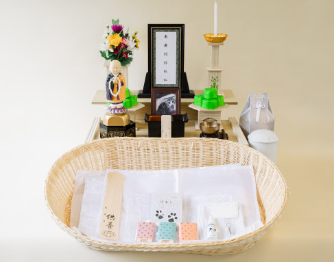 ご火葬前に祭壇にてお別れのセレモニーを行い、じっくりお時間を取っていただくプランとなります。